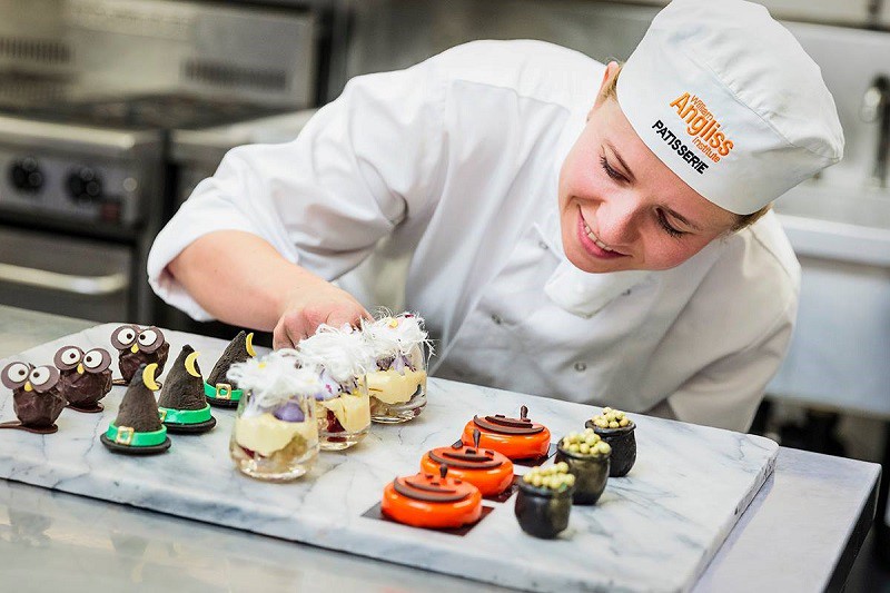 Muc-luong-va-co-hoi-sau-tot-nghiep-nghe-lam-banh-tai-Duc