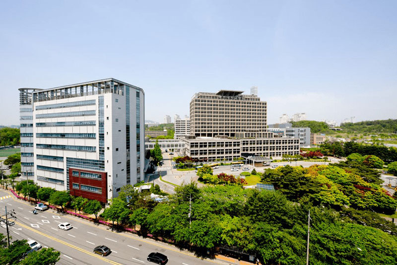 Trường đại học Ajou